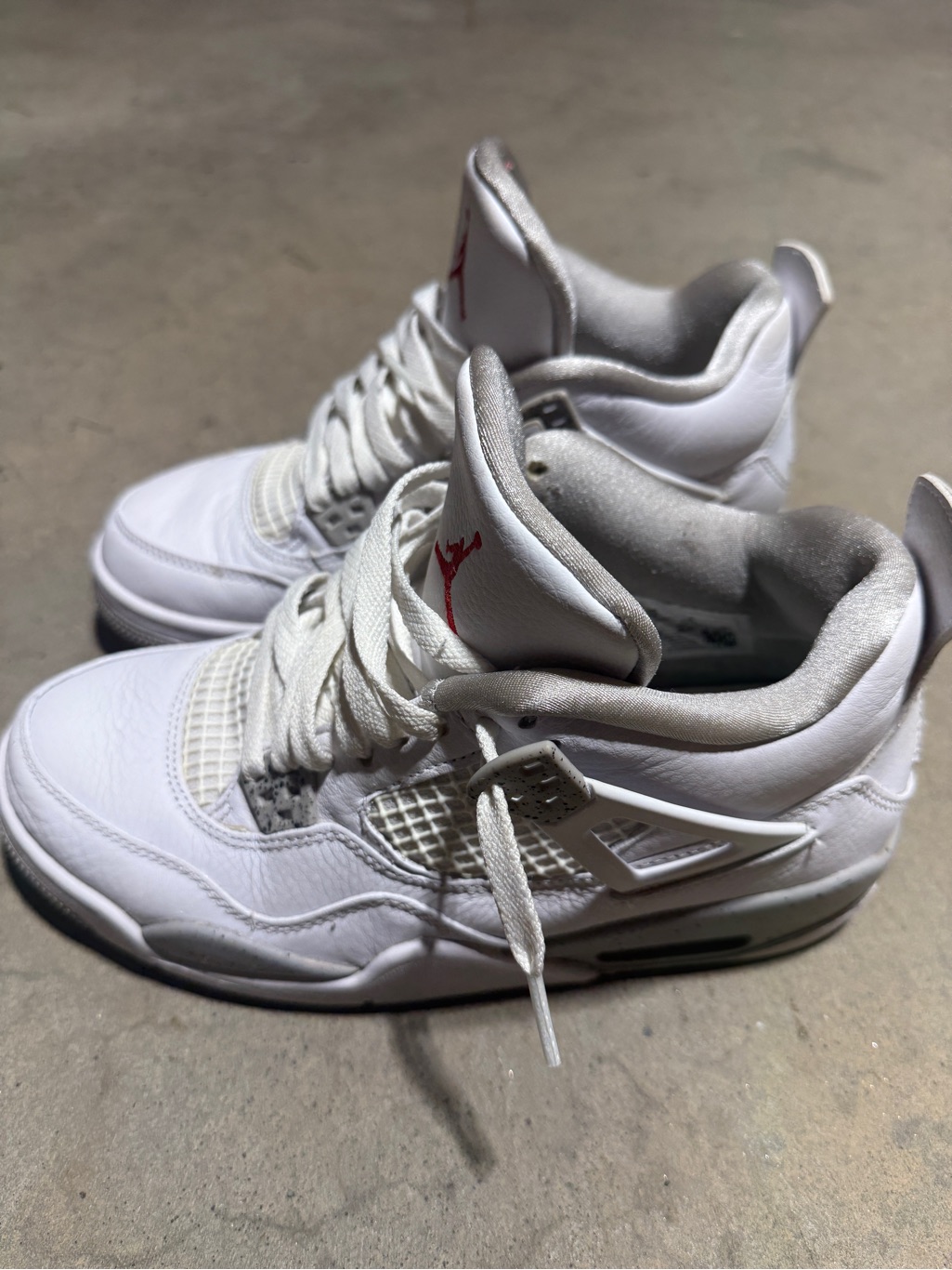 Jordan Retro 4 Cement White Sneakers Nike